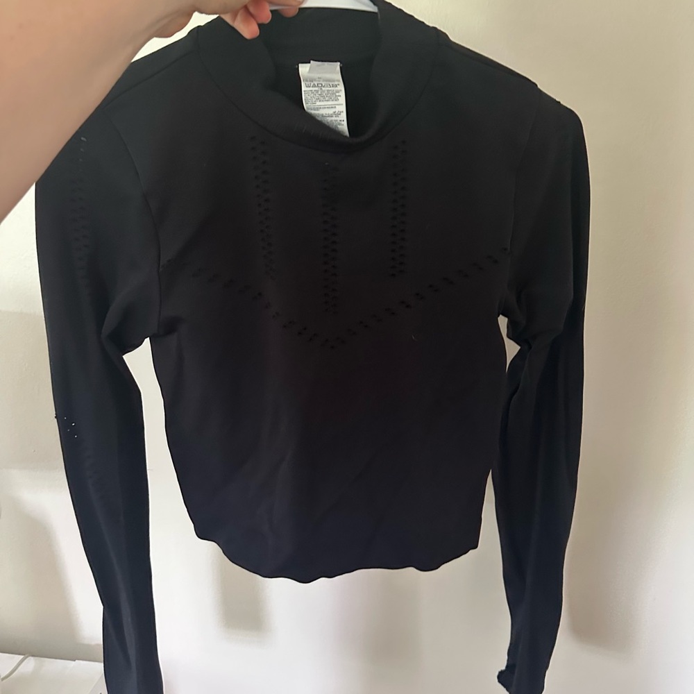 Black Women's Workout Top - Old Navy
